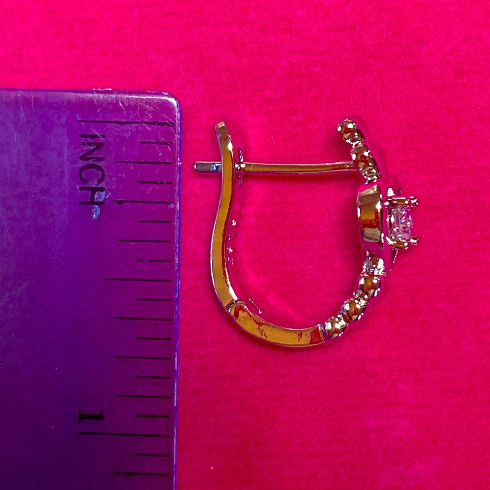 Sterling Silver 925 Heart Earrings - Picture 5 of 5